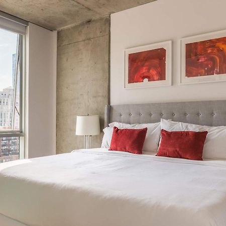 2Br Elegant Premium Suite With Balcony & Sweeping City Views Chicago Luaran gambar